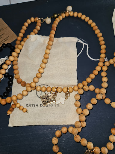 Katia Designs - Visual