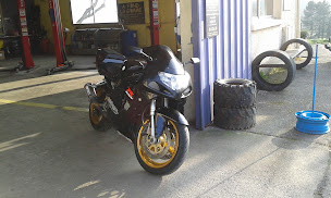 Photo n°31 de Mets la Gomme à Crayssac (Atelier de mécanique automobile)