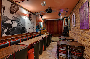 Photo n°54 de osmoz café à Paris (Bar à vin)