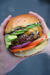 Photo n°109 de Schwartz's Deli à Paris (Restaurant américain)