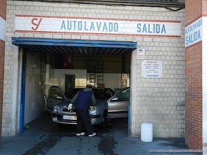 Talleres Jiménez Sancho (Lavado y Neumáticos)