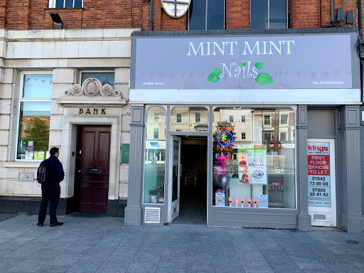 Mint Mint Nails - Visual