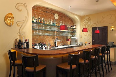 Photos of In Vino Veritas