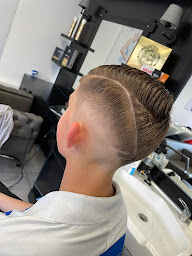 Photo n°12 de Coiffure Erkan à Andrézieux-Bouthéon (Salon de coiffure)