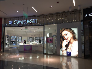 Swarovski 0