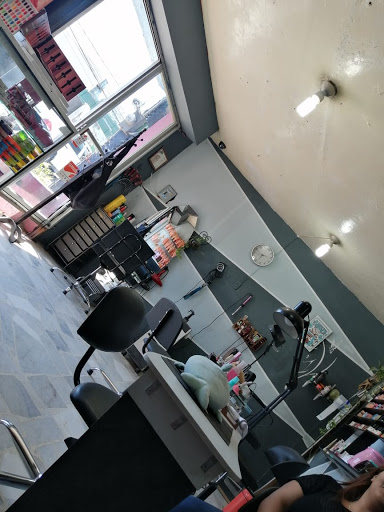 Charly Salón de Belleza y Uñas Gallery - Mexico