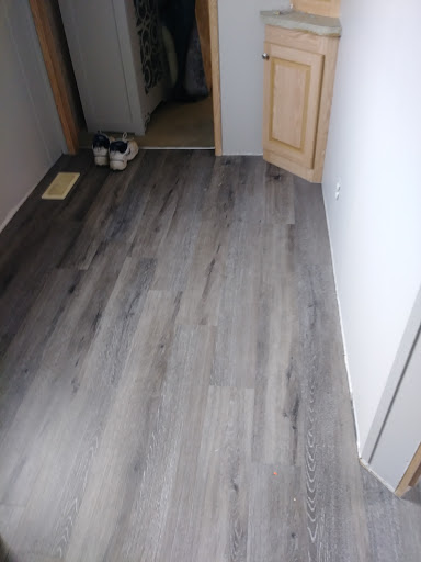 Stettler Flooring & Paint Ltd - Thumbnail