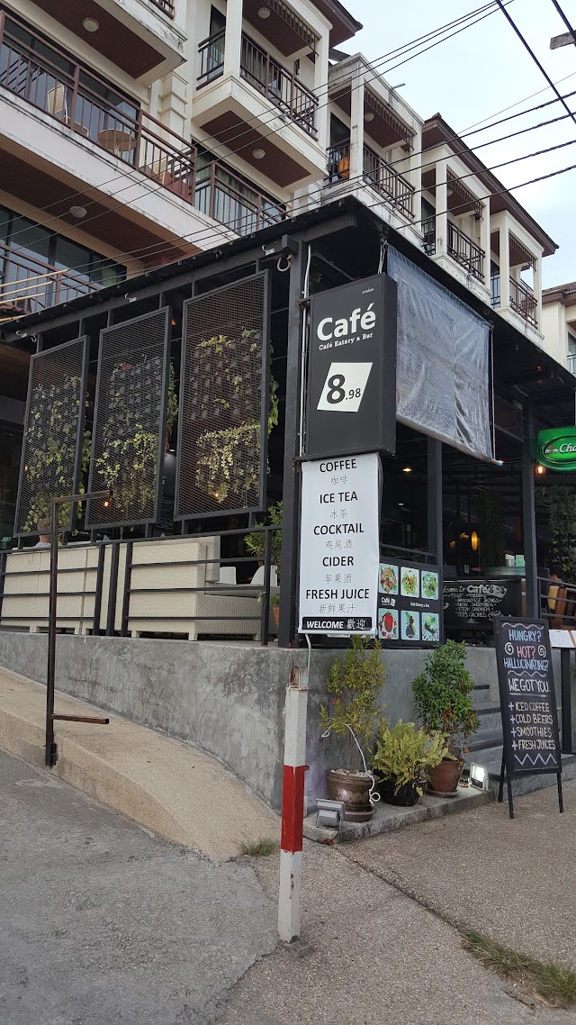 Cafe 8.98 at Ao Nang