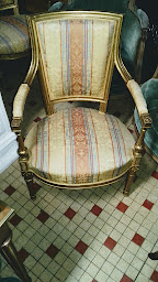 Photo n°34 de LE GRENIER DE HOUEILLES - 47420 à Houeillès (Magasin d'antiquités)