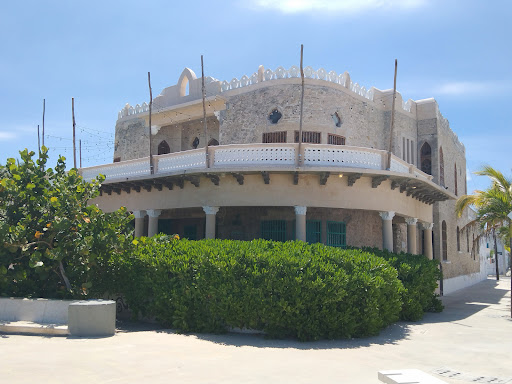Parador De Progreso - Visual
