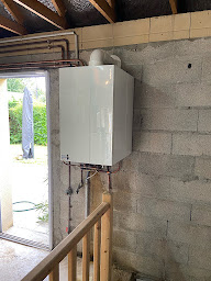 Photo n°3 de PCD Services entretien et dépannage de chaudières à Beaune-la-Rolande (Magasin de matériel de plomberie)