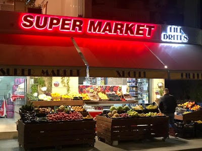 Super Market Lili Drites
