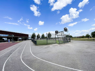 Photo n°44 de Decathlon Troyes - Lavau à Lavau (Magasin de vélos d'occasion)