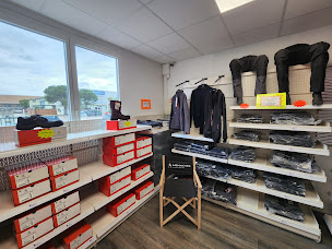Photo n°7 de Roofmart Montpellier - Vendargues à Vendargues (Magasin d'outillage)