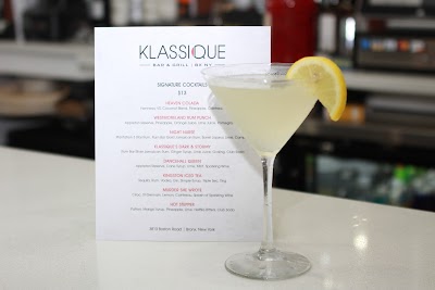 Klassique Bar & Restaurant