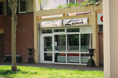 Photos of Lily & Lena | Beauty & Coiffure