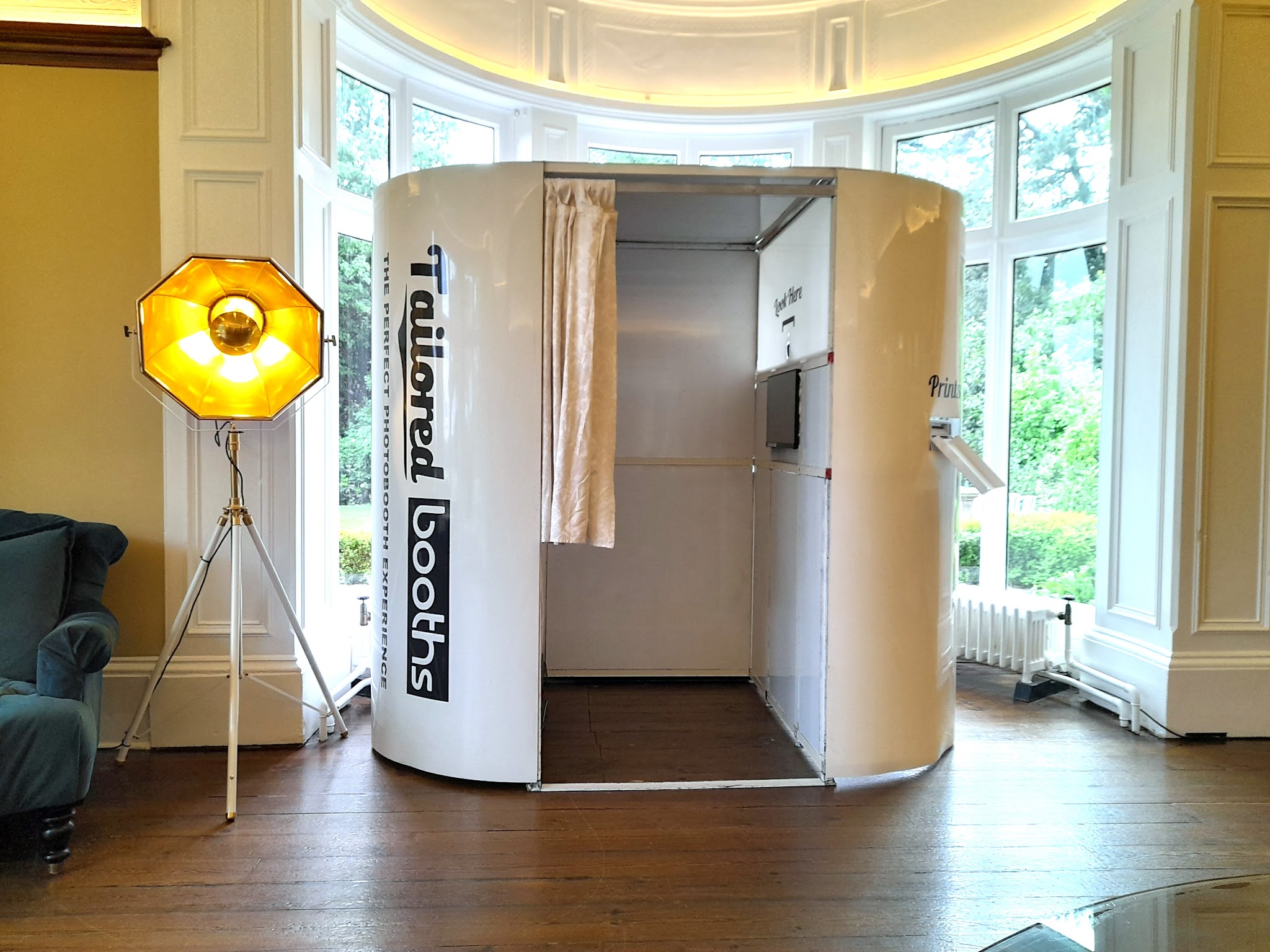 Tailored Booths - Photography - photo 1