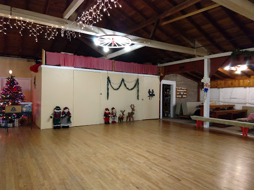 Buckaroo Barn Across - Visual
