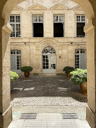 Photo n°7 de LA MAISON IMMOBILIERE à Montpellier (Magasin d'ameublement et de décoration)