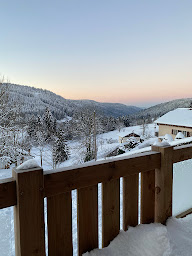 Photo n°10 de L'instant chalet Lodge 17 à Gérardmer (Villa)