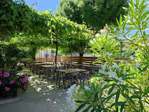 Photo n°22 de Le Peyrou Vesseaux à Vesseaux (Restaurant)