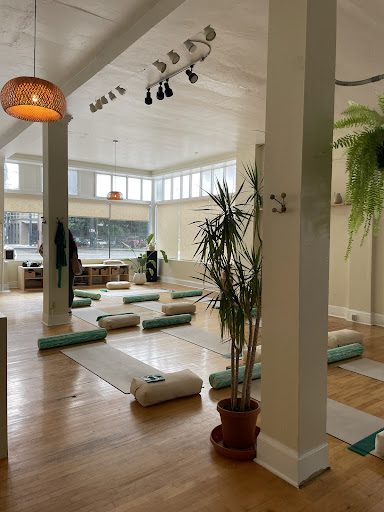 rhythms community studio - Visual