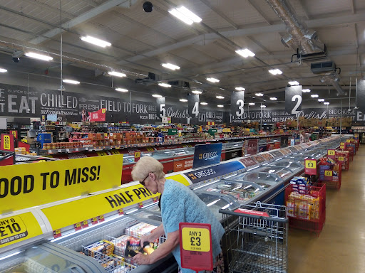 Iceland Supermarket Waterlooville - Thumbnail