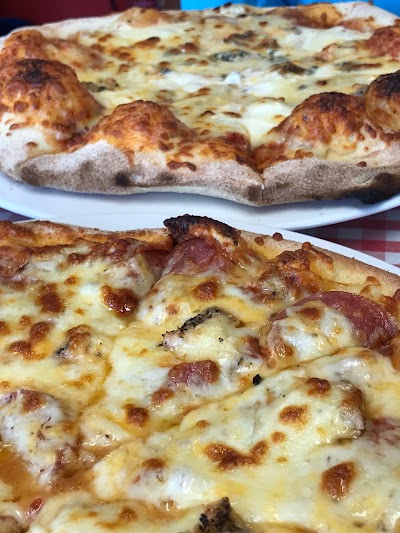 Photos of Stykki&eth; Pizzager&eth;