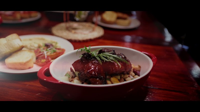 Paddles Restaurant