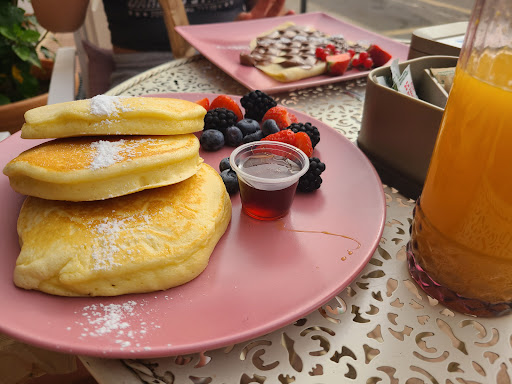 Kiara's Cakes - Thumbnail