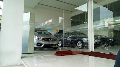Photos of Honda Arista Jatinegara
