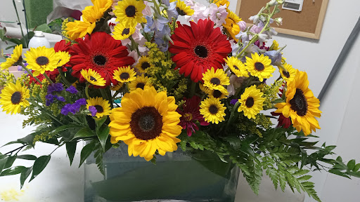 Flowers By Patsy - Visual