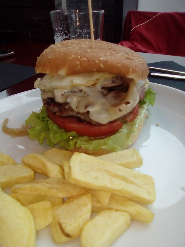 Restaurante Bi Herriak Jatetxea