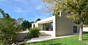 Photo n°8 de KORINE OLIVIER à Peyrolles-en-Provence (Société de gestion immobilière)