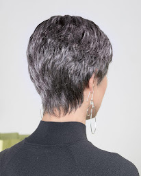 Photo n°11 de Centre capillaire et bien être à Angoulême (Magasin de perruques)