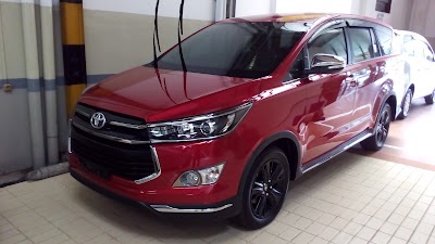 Photos of HARRI TOYOTA Auto2000