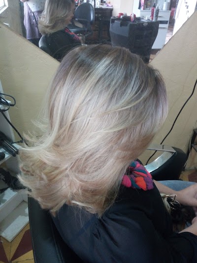 Photos of Moncada's Salon