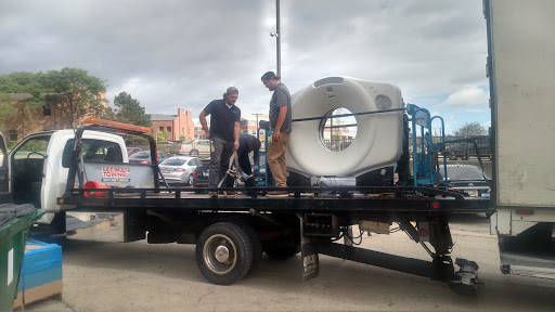 ULTIMATE TOWING - Visual