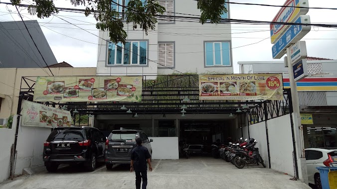 Ethan Hotel & Cafe, Author: Tan Harry Tjiputra