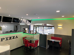 Photo n°10 de Pizzas Armand à Saint-Paul-Trois-Châteaux (Pizzas à emporter)