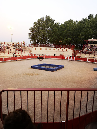 Arènes de Bezouce - Thumbnail