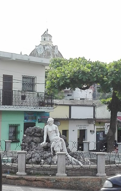 Photos of Fuente de la Sirena