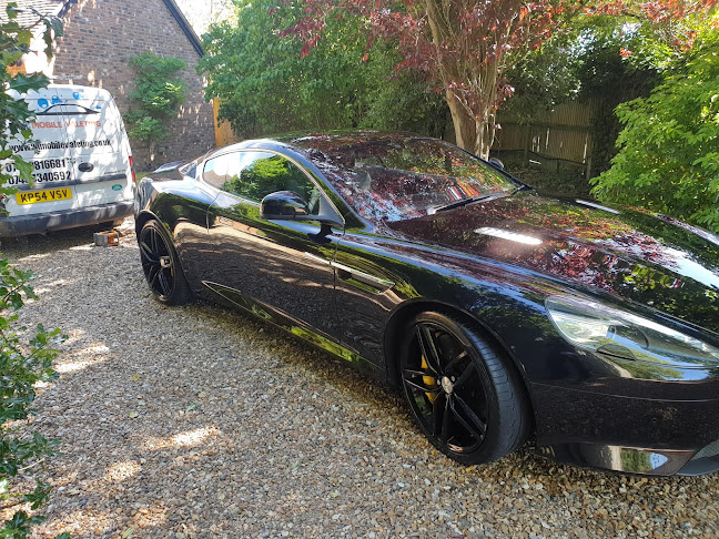 WL Mobile Valeting Ltd - car cleaning/valeting in Reading - Car dealer