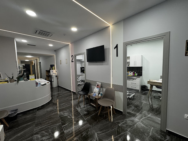 Opinii despre Στέλλα Δάνα Κτηνίατρος - Κτηνιατρικο Κεντρο Τζιτζιφιων, Κτηνιατρείο Καλλιθέα în Καλλιθέα - Κτηνίατρος