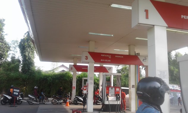 Pertamina gas station 34-11604, Author: Awaludin Manhal