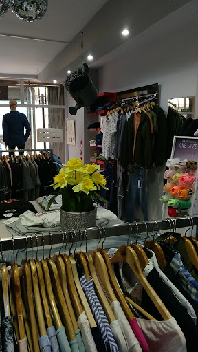 MODA D'ADDIT - Visual