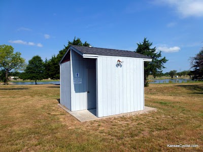 Pleasanton West City Lake Camping Area