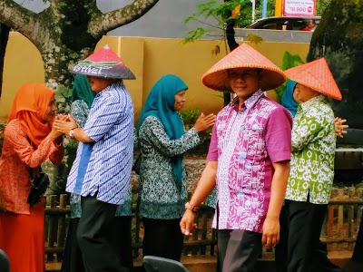 Photos of Alfamart Selaawi