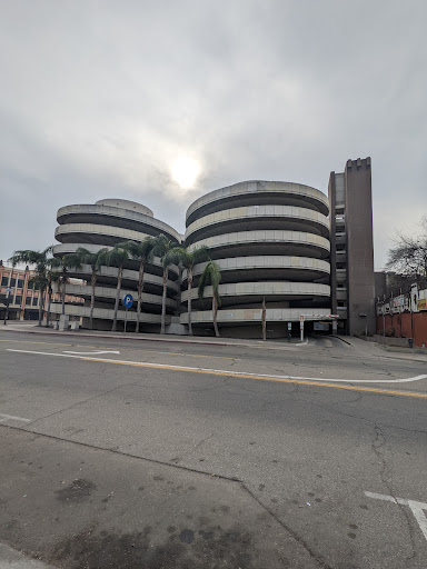 Garage 7 - Spiral - Thumbnail