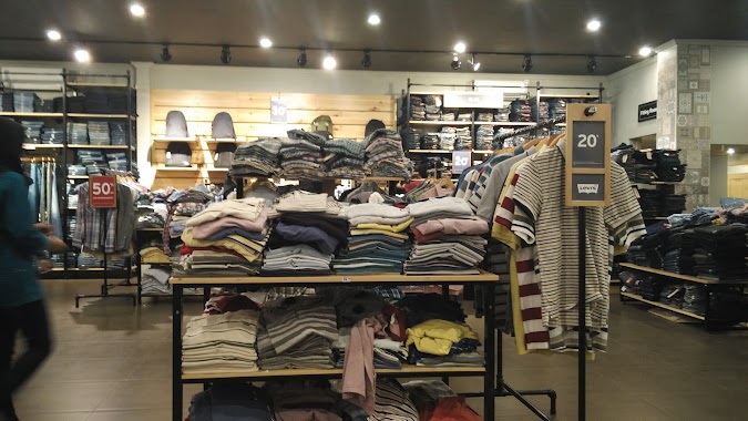 Levi's Outlet Store Pancoran, Author: Reza Maulana